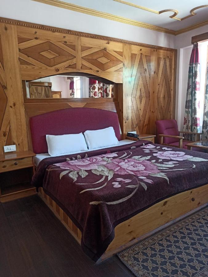 Hotel Prini Inn Манали Экстерьер фото